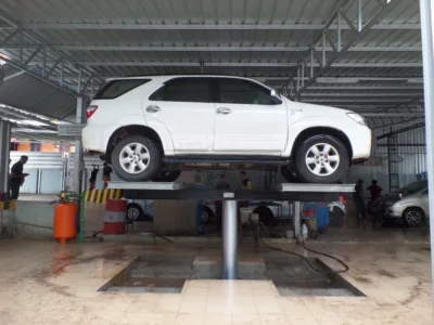 Car Service Station Equipment